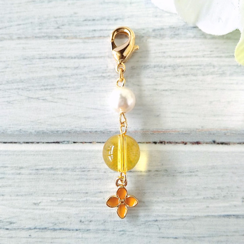 金木犀と天然石のラッキーチャーム/シトリン/クリスタルパール/携帯