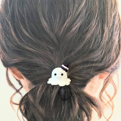 ハロウィンふわふわおばけのヘアゴム あみぐるみ matsukomade 通販