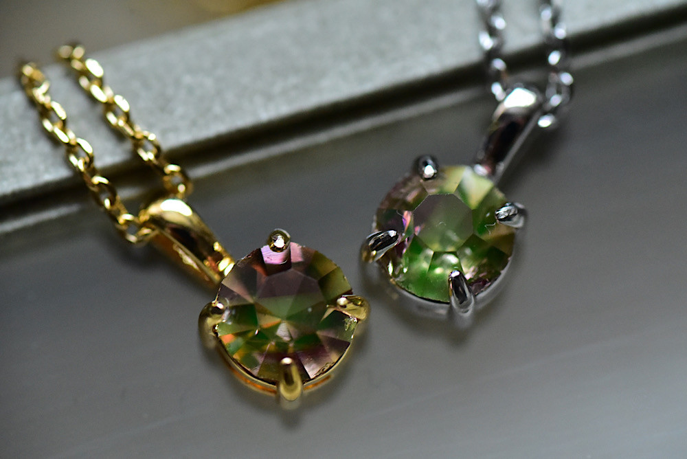 希少◆チェコ　ウランガラスヴィンテージネックレス◆Bijoux.M.G◆ワセリン 希少◇チェコ ウランガラスヴィンテージネックレス◇Bijoux.M.G
