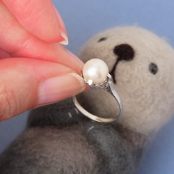 ラッコのお気に入りの石リングホルダー　羊毛フェルト　リングスタンド　指輪置き　らっこ 7枚目の画像