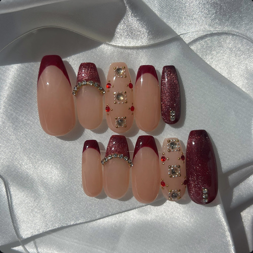 EVER NAIL エバーネイル ネイルチップ ストーン付き ボルドー EVER NAIL エバーネイル ネイルチップ ストーン付き ボルドー