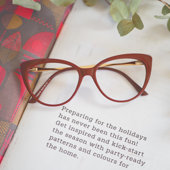 狐狸形鏡框 | 紅棕色 | 可用作老花眼鏡、假眼鏡、近視鏡、散光鏡或太陽眼鏡 第2張的照片