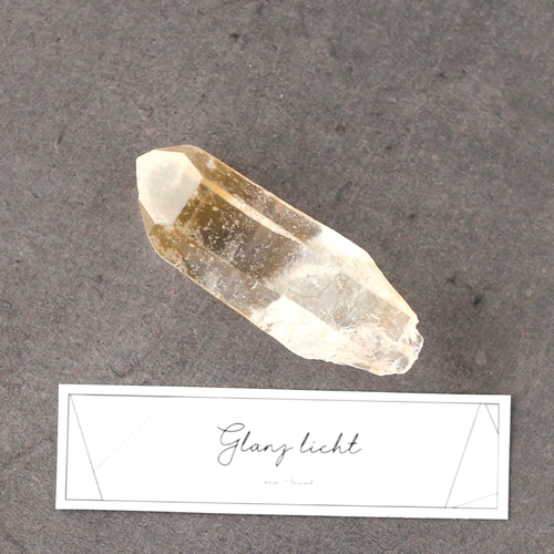 ゴールデンヒーラー クォーツ 原石 水晶 鉱物 希少石 天然石