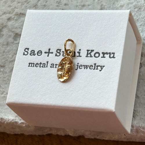 アクセサリー k K24純金＋K22秘密の鍵◇The secret key◇ペンダントトップ ペンダント