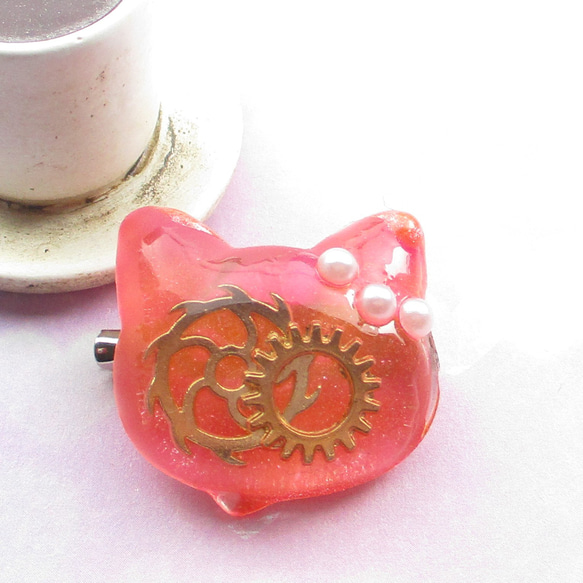 時計仕掛けのクォーツニャンコは、何があっても遅刻はしません♪<ぼぼ屋のブローチ>SB1086 2枚目の画像