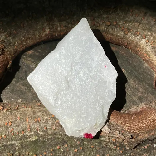 ミャンマー産 レッドスピネル 母岩付き原石 天然石 stonetatsuya