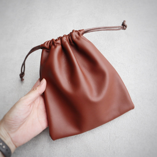 【専用出品】ハンドメイド レザー 巾着袋 楽天市場】【再入荷済み】牛革 合切袋 あす楽 合財袋 レザー巾着