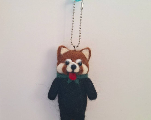 ♡羊毛フェルト レッサーパンダさんキーホルダー♡ 羊毛フェルト