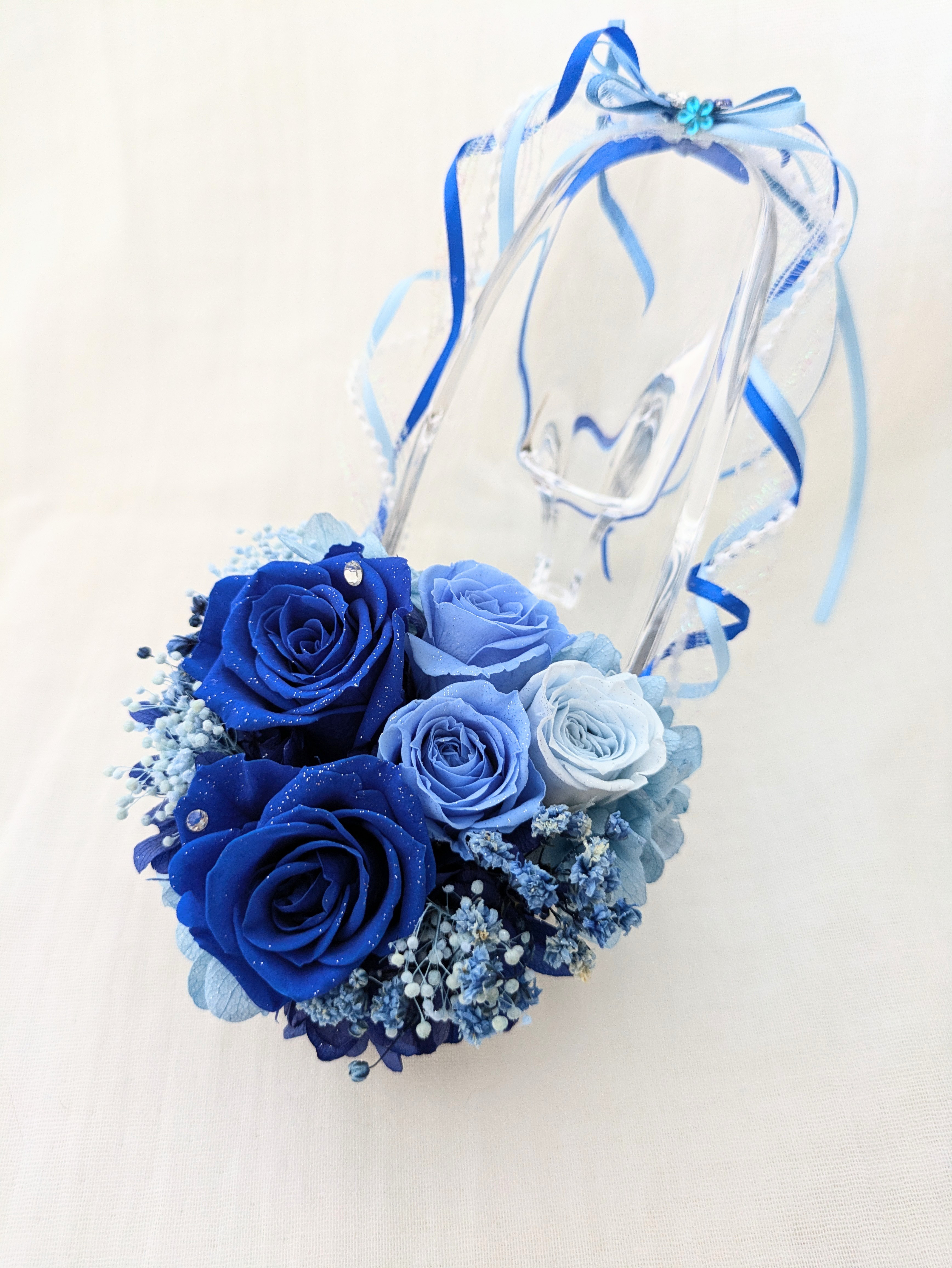 プリザーブドフラワー／ガラスの靴シリーズブルーローズの祝福のシンデレラ／フラワーケースリボンラッピングつき