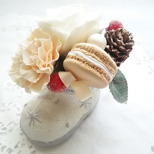 一点限り】❁手のひらサイズのミニクレイフラワーアレンジメント・白い