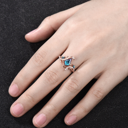 ♡サファイア♡アレキサンドライト♡マルチカラーストーン♡K18WG♡リング♡ ♡サファイア♡アレキサンドライト♡マルチカラーストーン♡K18WG