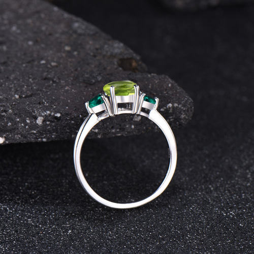 8月の誕生石 天然ペリドットリング 5月の誕生石 エメラルドリング