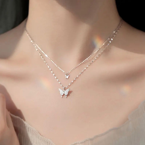 蝶モチーフ ダブル ネックレス シルバー おしゃれ プチプラ 可愛い 銀