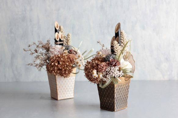 お正月 門松アレンジ シャビーシック 大人可愛い アーティフィシャルフラワー 玄関飾り 5枚目の画像