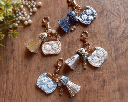 ⭐︎新色⭐︎インド刺繍リボン ショルダーストラップ スマホ