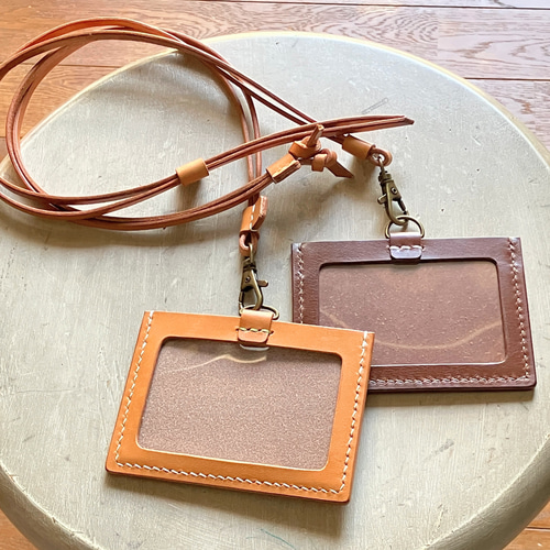 ヌメ革IDカードホルダー（本体のみ）本革手縫い・ネックストラップ