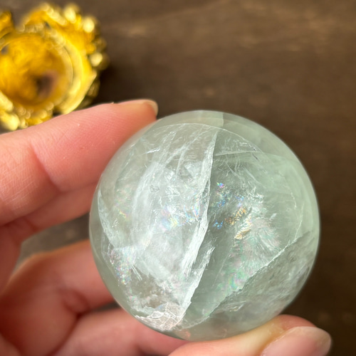 フローライトスフィア♡♡虹♡台座セットNo.10021 フローライトスフィア♡♡虹♡台座セットNo.10021 虹入り☆ライトグリーン