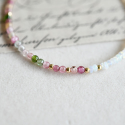 願いを叶う ウォーターオパール カラフルトルマリンのブレスレット 10月誕生石　細め 2枚目の画像