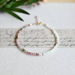 願いを叶う ウォーターオパール カラフルトルマリンのブレスレット 10月誕生石　細め 5枚目の画像