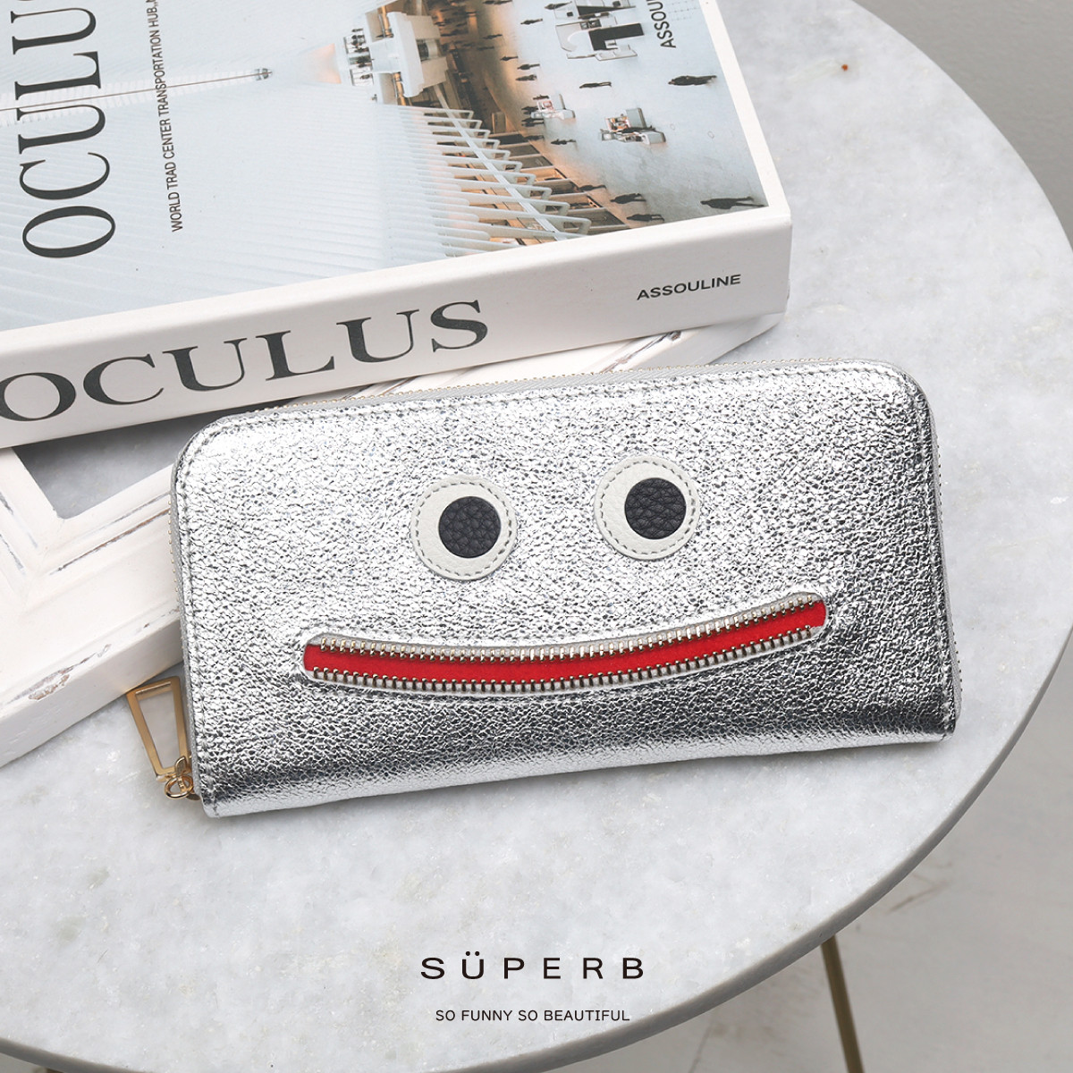 【メタリックホイルニッコリ長財布/全3色】思わずニッコリ笑顔になってしまう長財布/ラウンド型財布/長財布【メタリック】