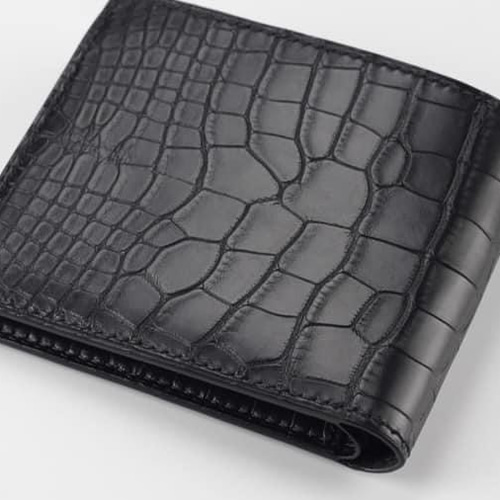 注受作製)ワニ革使用2つ折り財布 (アリゲーター中央カット) 手縫い