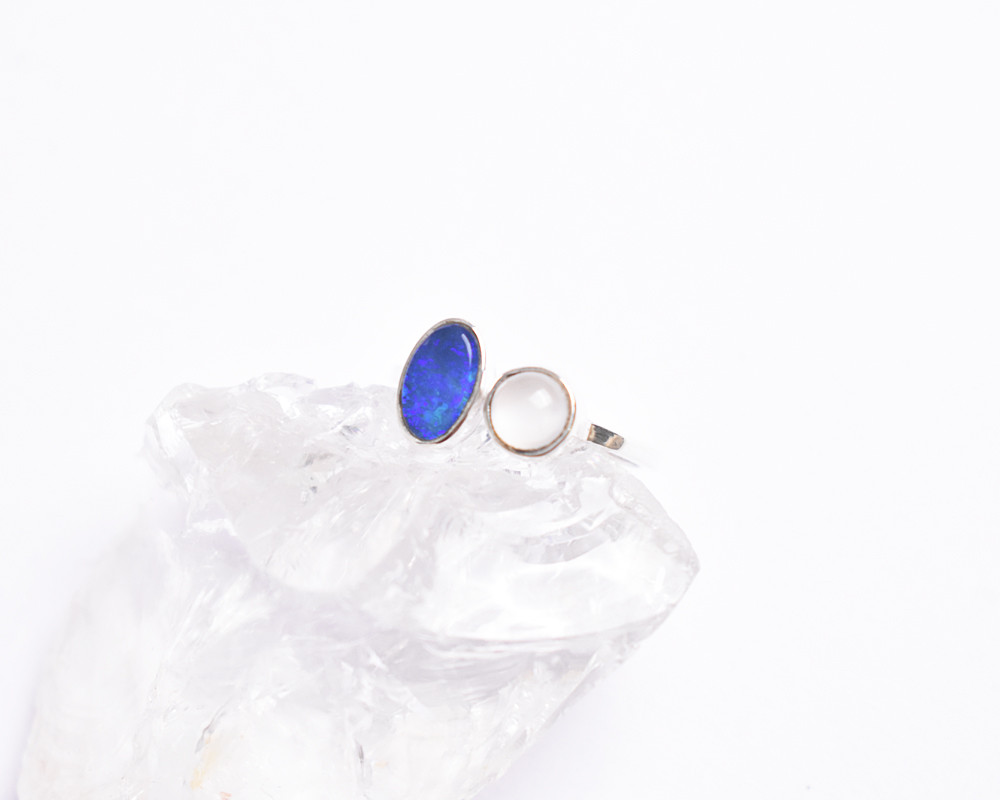 オパールとムーンストーンのシルバーリング　シルバー925　天然石リング