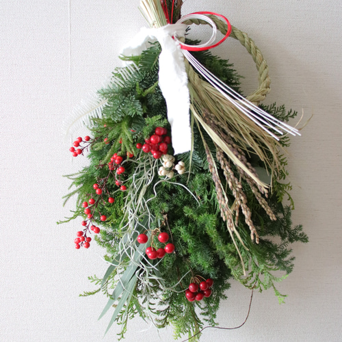 針葉樹と稲藁の清々しい香り 2wayフレッシュクリスマスと国産しめ縄