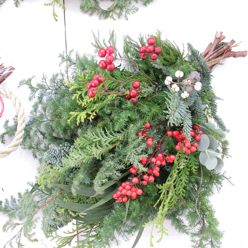 針葉樹と稲藁の清々しい香り 2wayフレッシュクリスマスと国産しめ縄