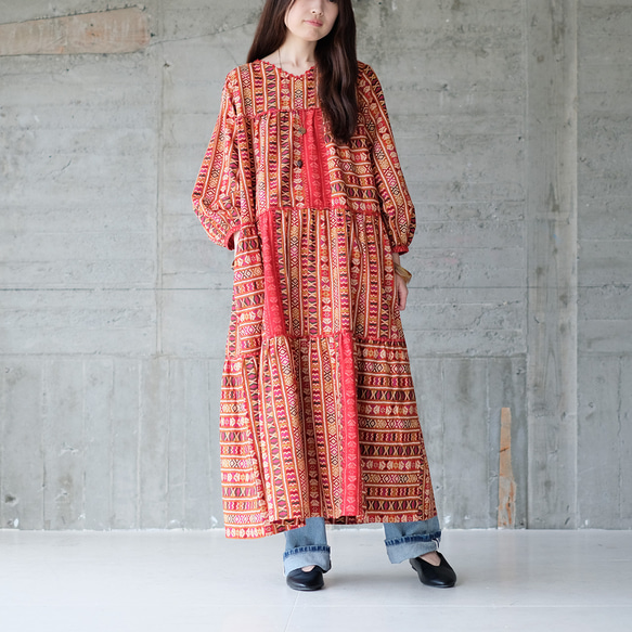 2025再販】甘くないティアード♡刺繍柄パッチワークワンピース （24w