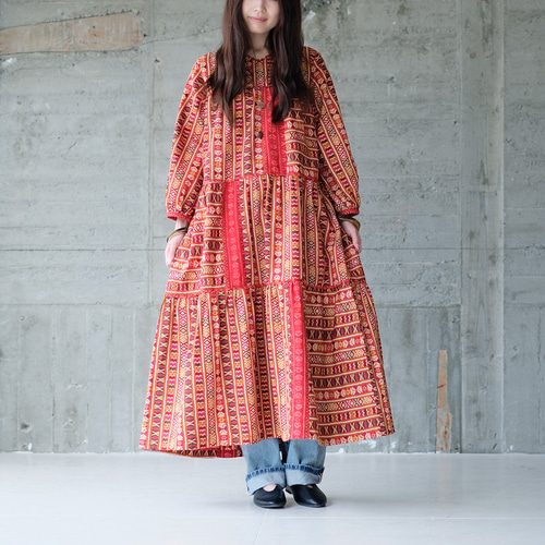 2025再販】甘くないティアード♡刺繍柄パッチワークワンピース （24w