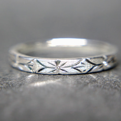 勿忘草 SV９２５ ｋ１８ 手彫り リング 金属アレルギー対応 花 彫金 4枚目の画像