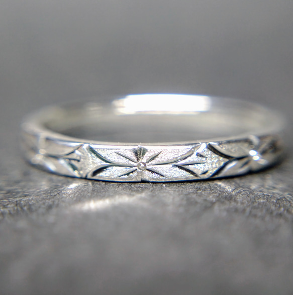 勿忘草 SV９２５ ｋ１８ 手彫り リング 金属アレルギー対応 花 彫金 4枚目の画像