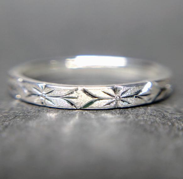 勿忘草 SV９２５ ｋ１８ 手彫り リング 金属アレルギー対応 花 彫金 5枚目の画像
