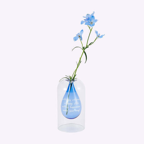 名入れ】クリアドームの中にユニークなシルエットが浮かんで見える