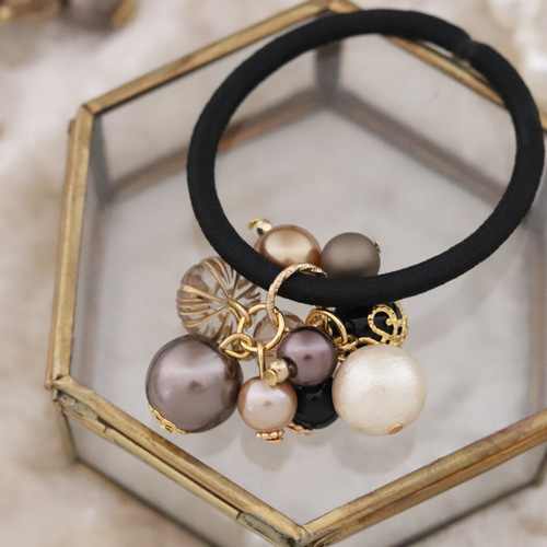 ブラウン〉コットンパールのじゃらじゃらヘアゴム◇Creema限定