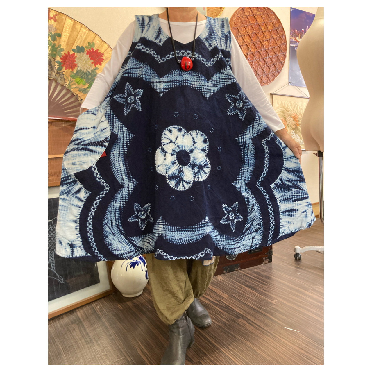 藍染め絞りのAラインチュニック ハンドメイド チュニック 着物リメイク 