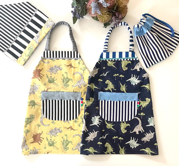 80-160cm2色 恐竜のエプロン3点セット マジックテープ開閉 着脱簡単