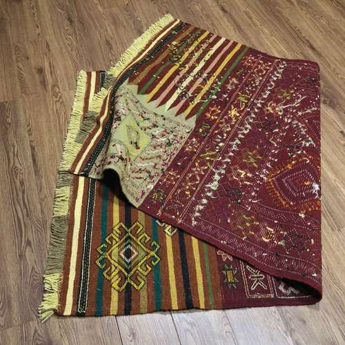 ペルシャオールドキリム リビングサイズ No:KZN-157(トライバルラグ