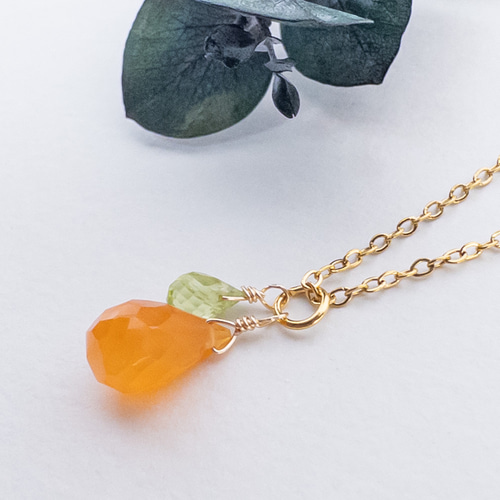   オレンジペンダントネックレス 小さな花束 カーネリアン ペリドット ペンダント ネックレス ＊fiore