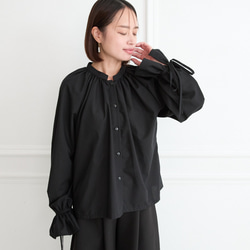 【美品】ブラミンク シルク100% 上品リボンブラウス 長袖 ブラック 日本製 式典〜普段着も◎ 大人可愛い 袖リボン ブラウス ブラックシワになり