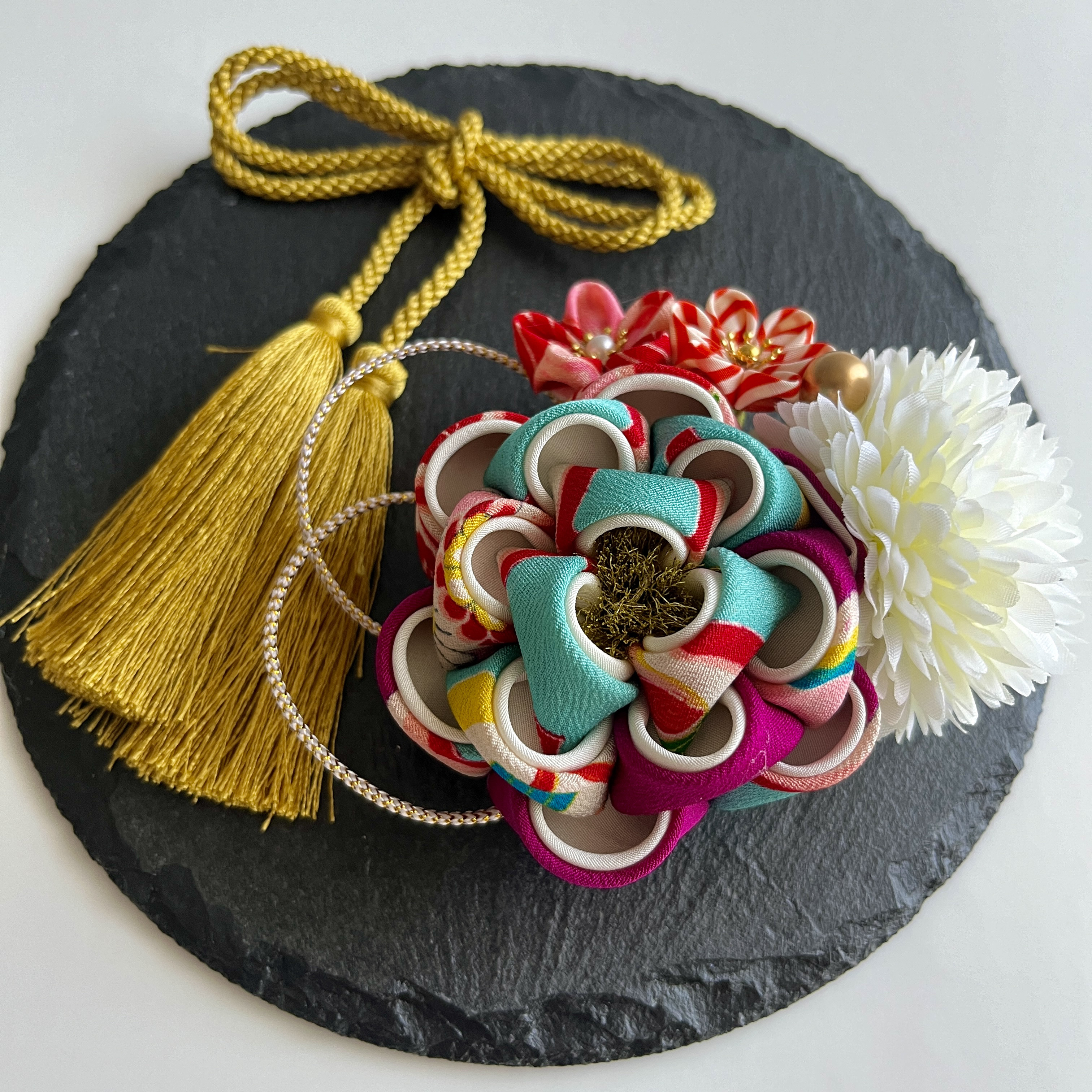 アンティーク着物に合う レトロモダンなヘアクリップ 紫 ｜成人式 七五三 卒業式 ウエディング つまみ細工髪飾り 前撮り