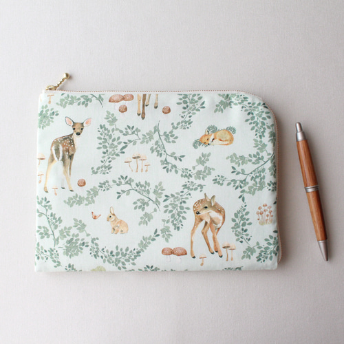 ✤ 紫系チューリップ刺繍レースのマルチケース ✤ SA015 ハンドメイド