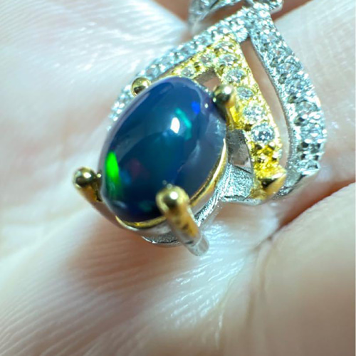 ブラックオパール ペンダントトップ 天然石 ペンダントトップ