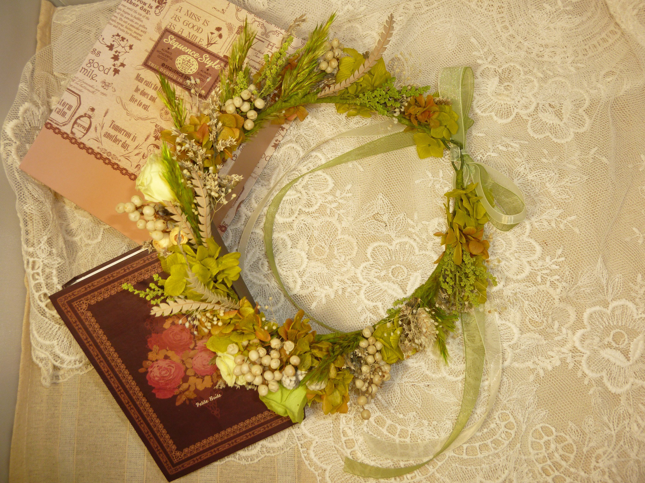 森の妖精の花冠（グリーンローズ）｜詳細画像