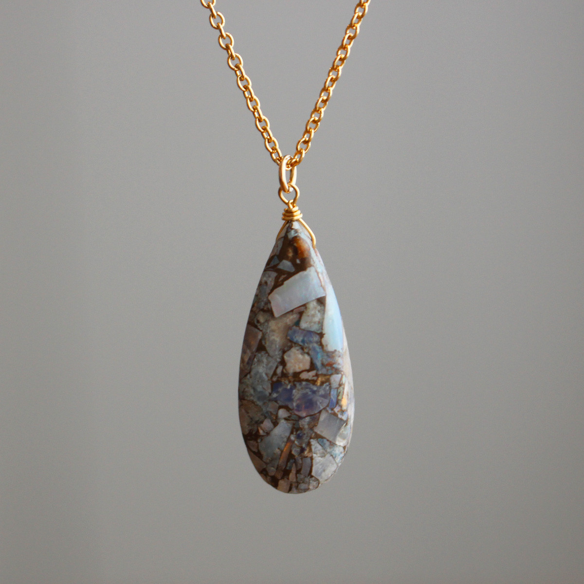 ✨10月誕生石✨ コッパーオパール＜大粒ペアシェイプ＞のペンダント（K14GF）