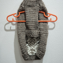 犬服♪雪❄️模様のざっくりとした手編みセーター(小型犬Sサイズ) 2枚目の画像