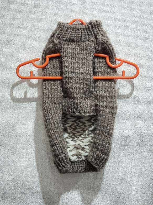 犬服♪雪❄️模様のざっくりとした手編みセーター(小型犬Sサイズ) 2枚目の画像