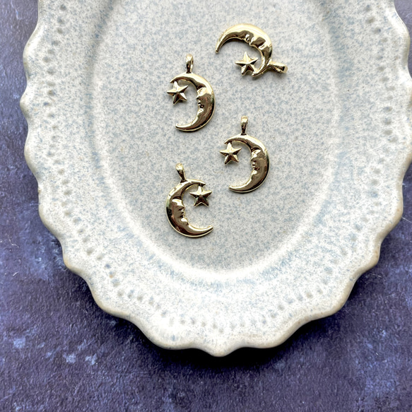 【4個】メタルチャーム＊月＊ゴールド 2枚目の画像