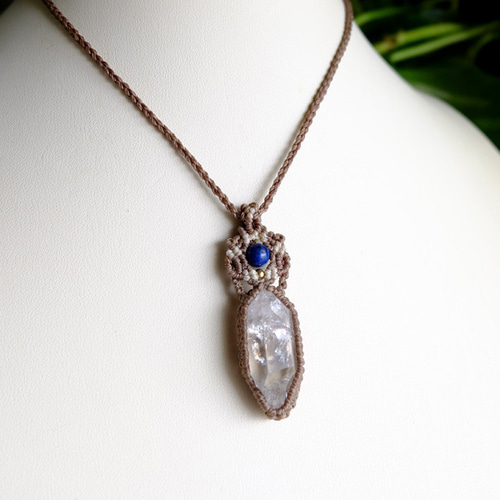 両剣水晶原石（ブラジル産）・ラピスラズリ3A（9月12月誕生石