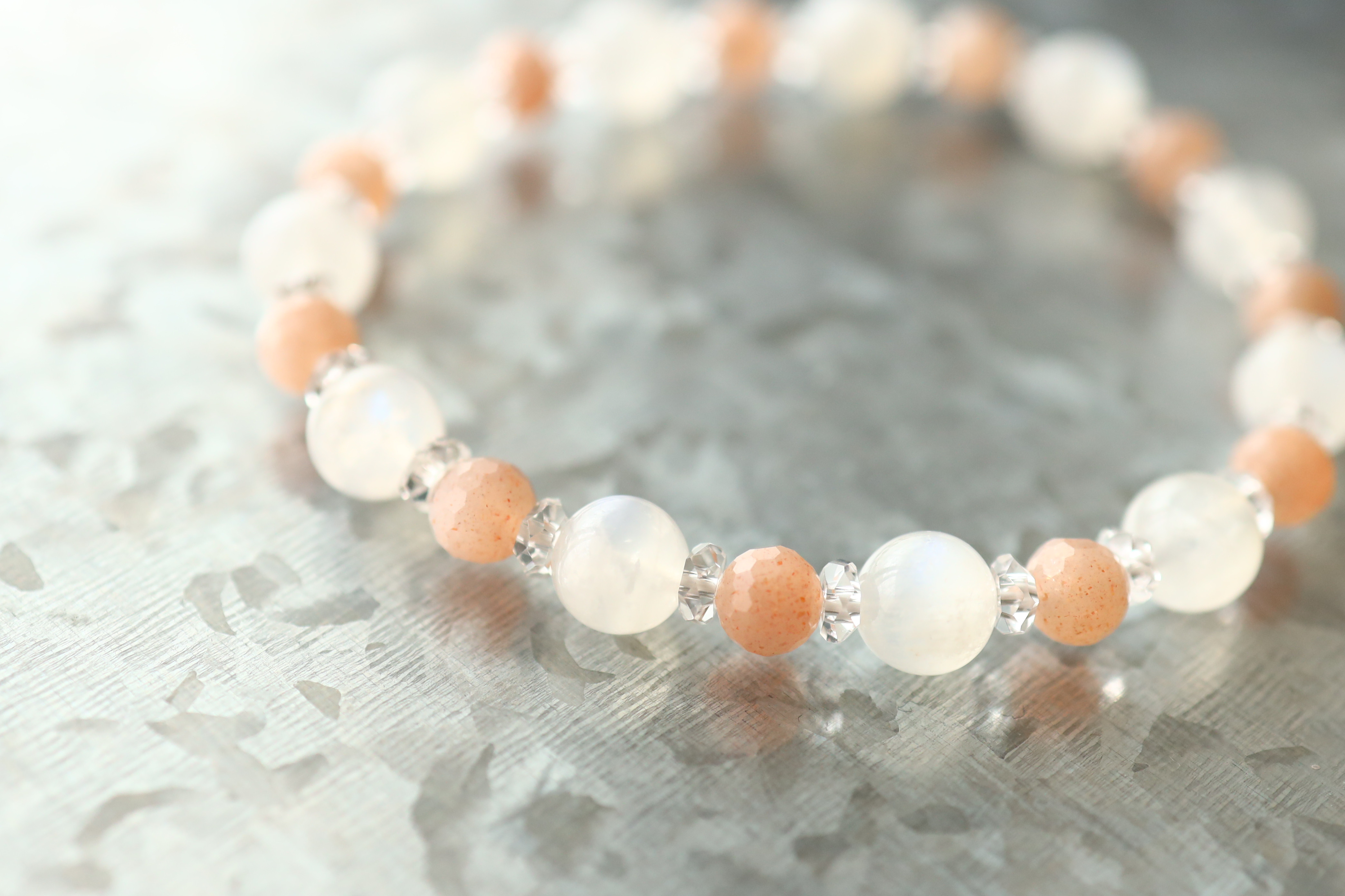 …☆プレミアムブレス☆…☆ブルー＆オレンジ：ムーンストーン：7.8ミリ＆6ミリ＆水晶☆…☆天然石ブレスレット☆…